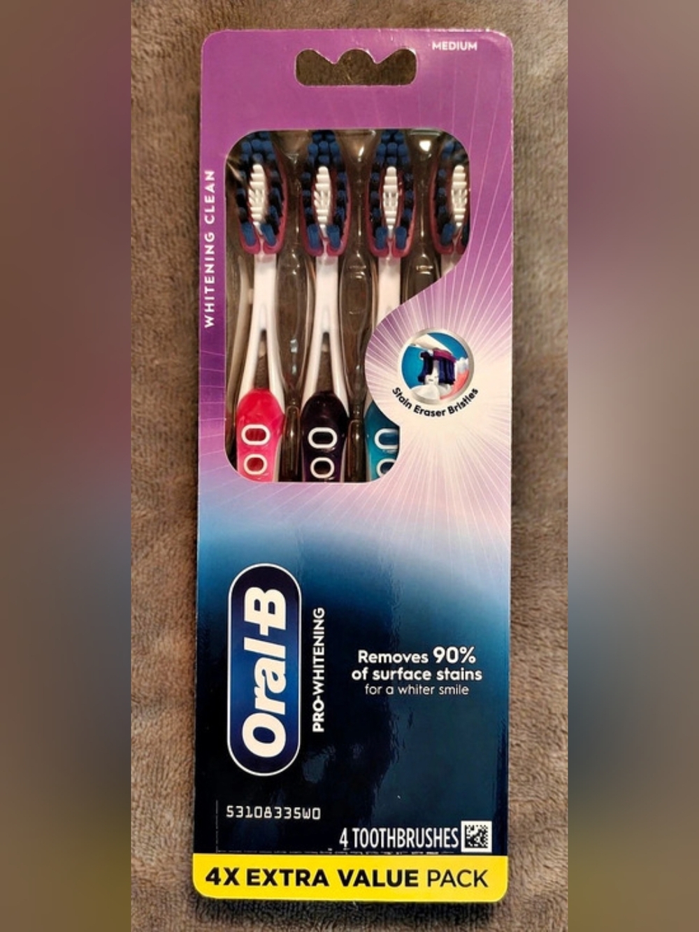 Oral-B Pro-Whitening Toothbrushes 4-Pack NWT